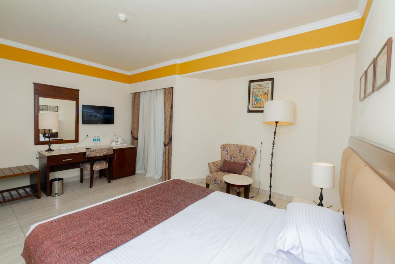 Minamark Beach Resort For Families And Couples Only Hurghada Exterior photo